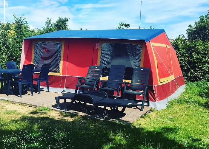 De Bergen - Bungalowtent Szálloda Wanroij