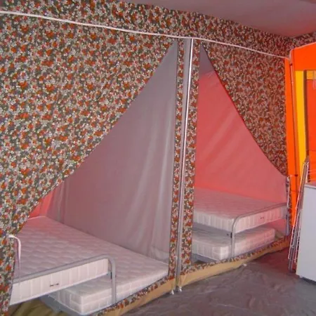 De Bergen - Bungalowtent * Wanroij